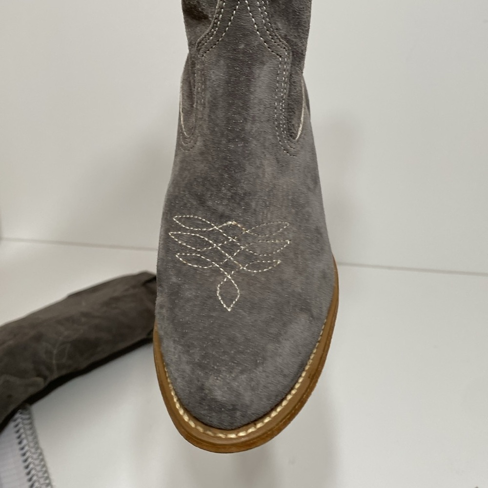 Wolverine Vintage Suede Flower Detail Vintage Cowboy Boots 1970’s - Picture 11 of 17